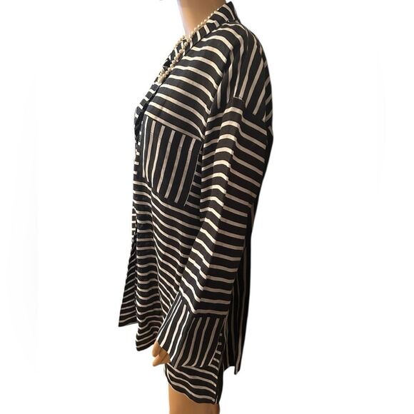 IC by Connie K Women’s Size XL Black and White Striped Button up Top - Picture 2 of 10
